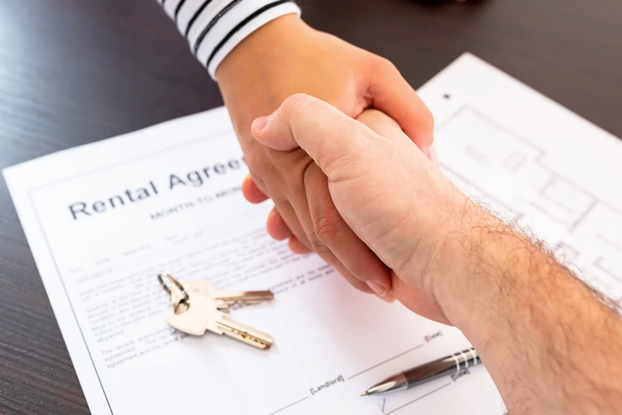 rental agreement handshake